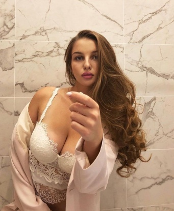 Анкета проститутки Алёночка - город Рахов, 24 года, №12867